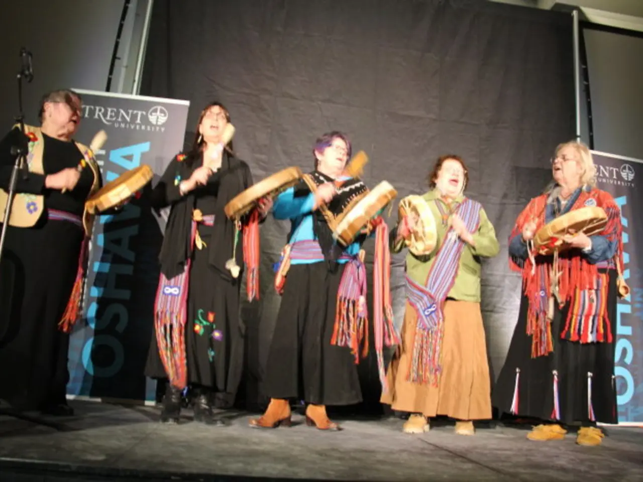 Comporre Musica con il nostro Laurea di I livello in Produzione Musicale e Scrittura di Canzoni...