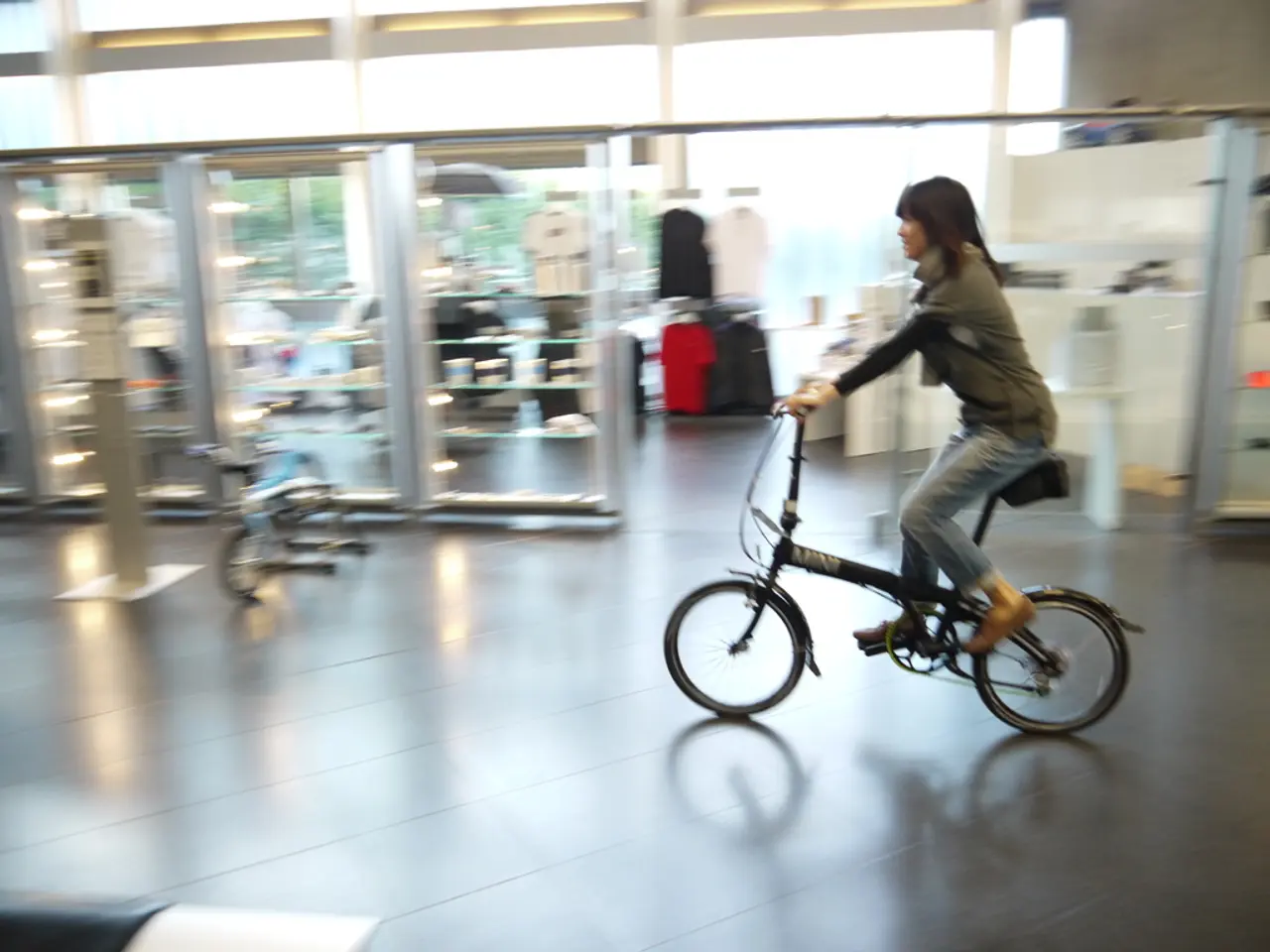 Recensione della Canotta a Manica Corta Madison Flux: Offre funzionalità e convenienza