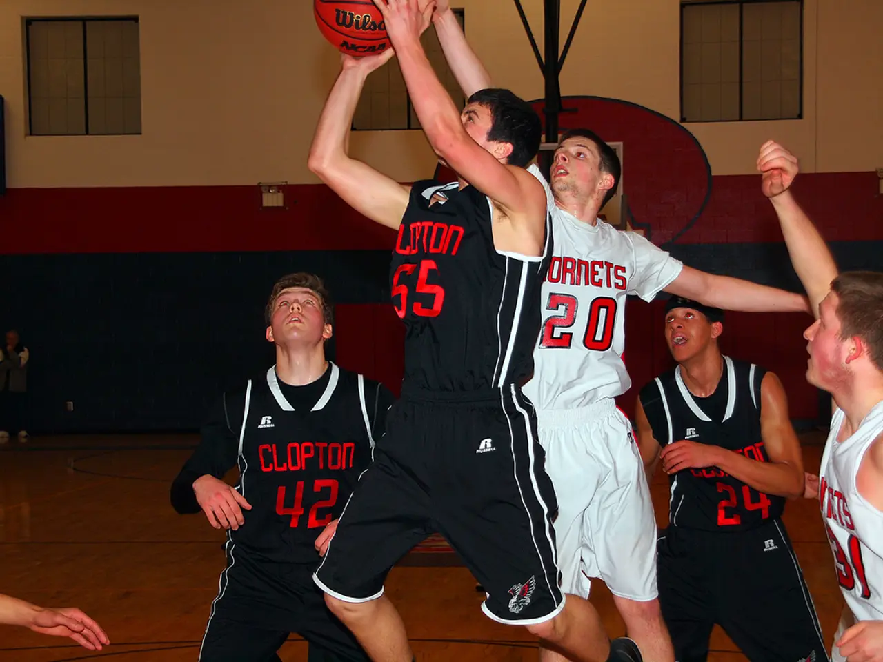 Scoprire le strategie principali per cercare il lancio della tua iniziativa imprenditoriale