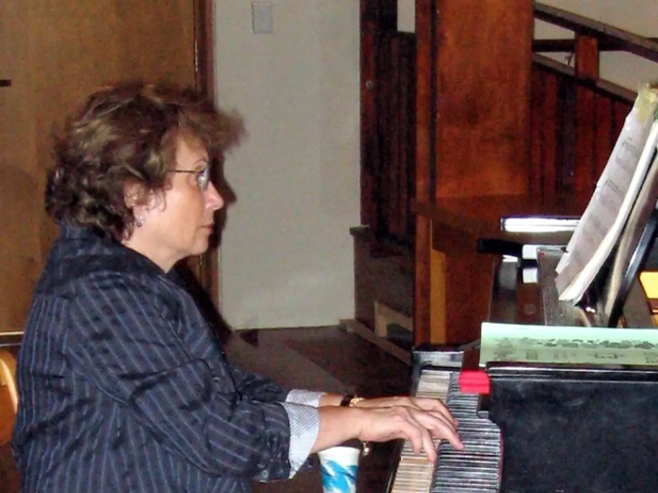 La neuroscienza rivela che la musica che senti riorganizza artisticamente il tuo cervello