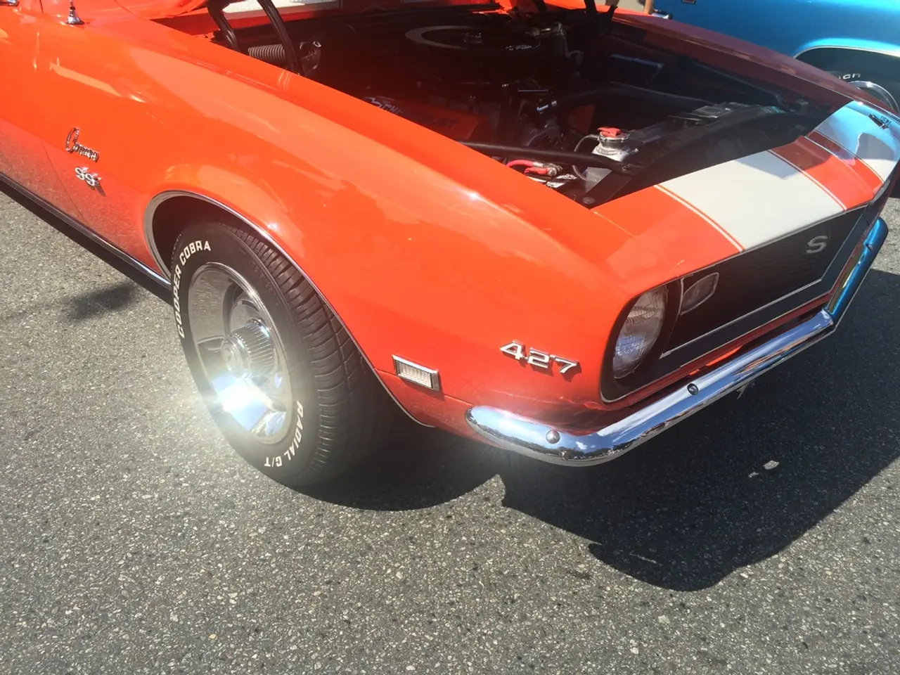 Incidente sulla A9: strada bloccata da scontro tra camion e auto