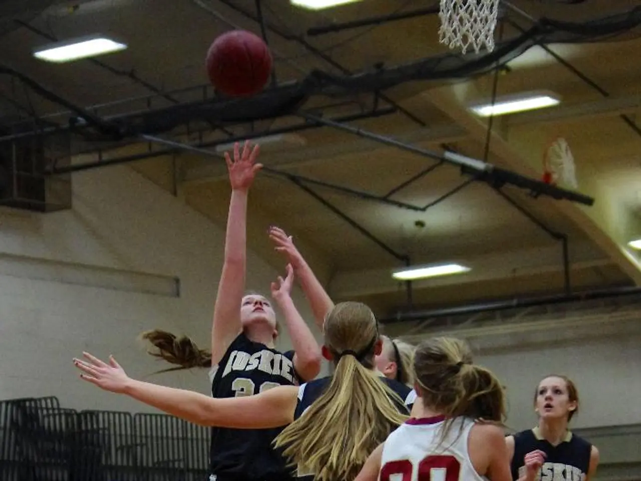 Evidenziato in esclusiva da Ballislife, il secondo anno delle Golden State Valkyrie: Kate Martin si...