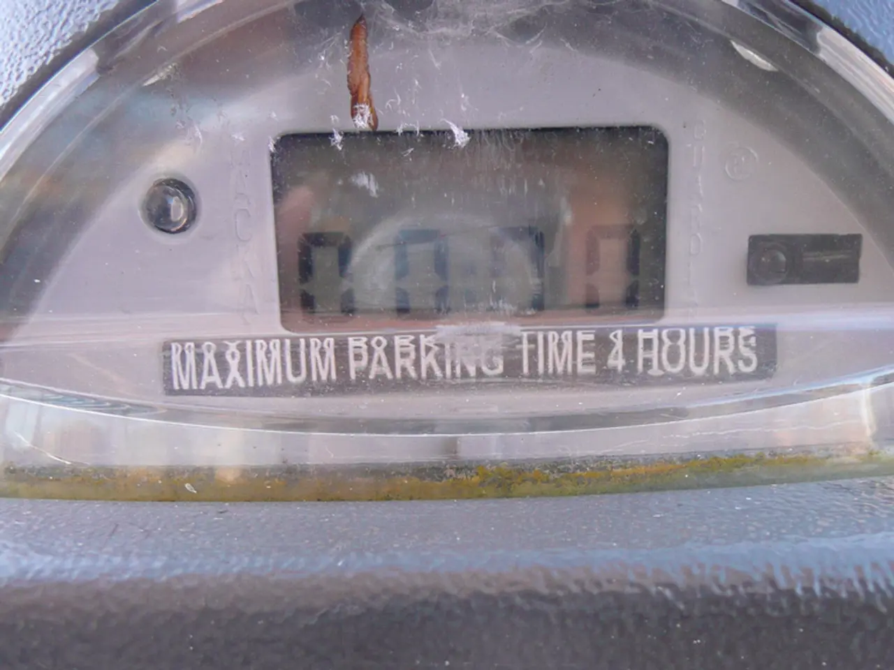 Tesla modifica le tariffe Supercharger in Canada: introduce tariffe ridotte nelle fasce orarie...