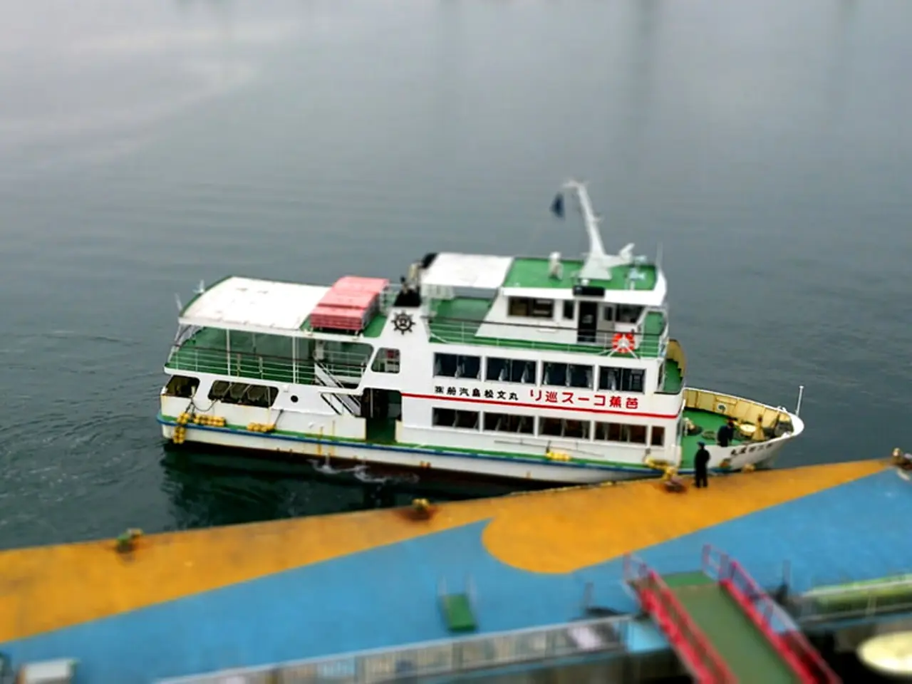 Residenza di lusso sul fronte dell'acqua a Sidney con includeda imbarcazione da pesca, per un...