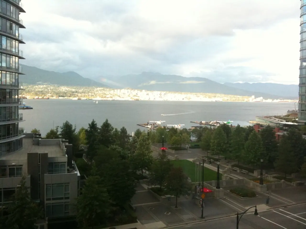 Attore multimilionario Leonardo DiCaprio svuota la sua villa di Malibu per un incredibile € 20...