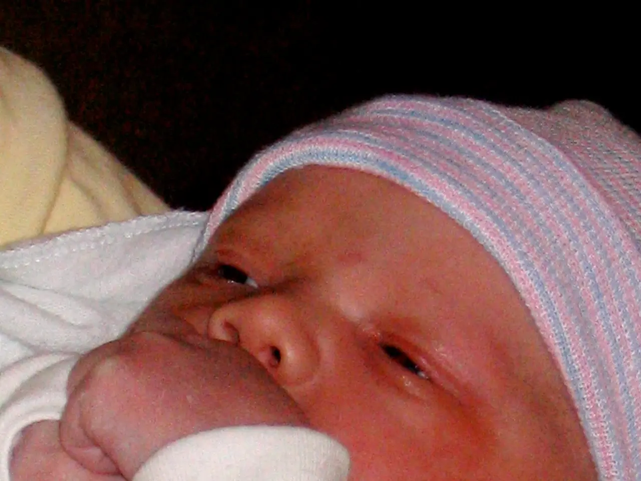 Problemi relativi al legame della lingua nel lattante: Esplorazione delle complicazioni oltre...