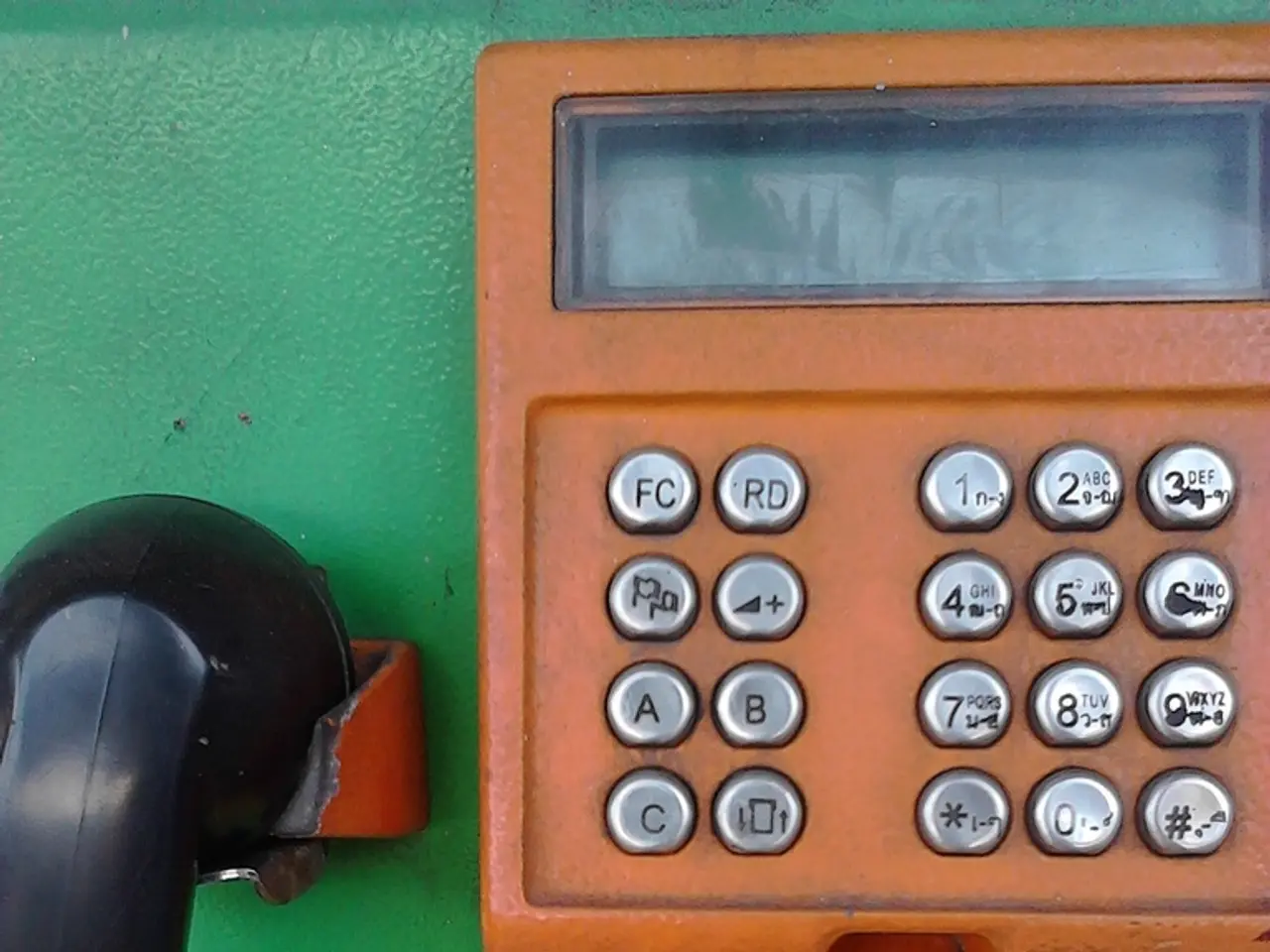 Riproduzione del suono che ricorda gli anni '80