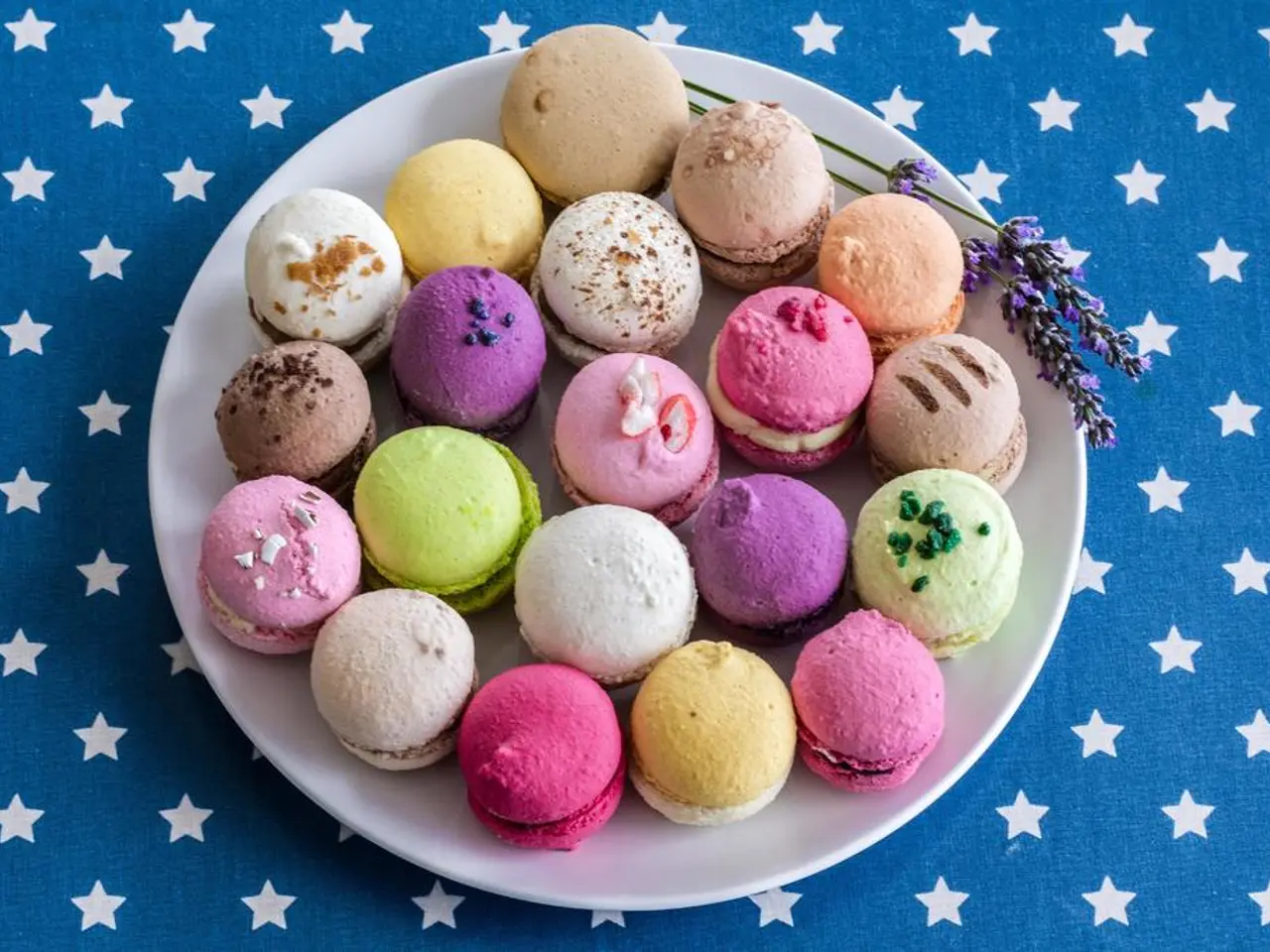 Trentuno deliziosi dessert fai da te di Halloween adatti ai bambini