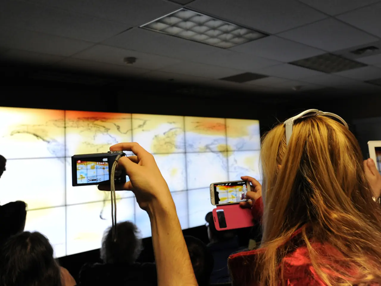 Infiltrarsi nei vostri apparati di monitoraggio attraverso i-PRO di Will Knehr: un approccio...