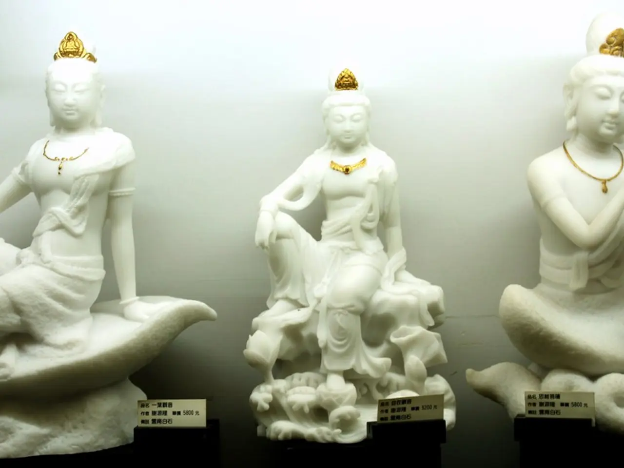 Agenzia conferma il precedente legame romantico tra Jimin dei BTS e l'attrice Song Da-eun in...