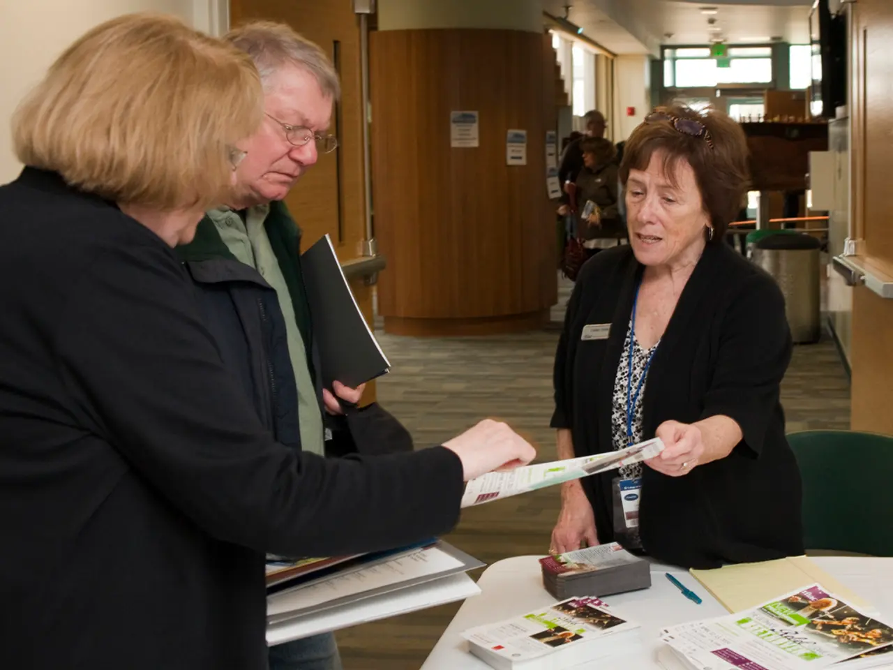 L'attrice J.K. Rowling critica pubblicamente il passato cast e i filmmaker di Harry Potter