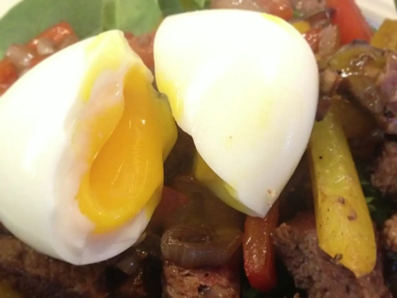 Aubergine al forno servita con contorno di couscous piccante, pronta in 30 minuti