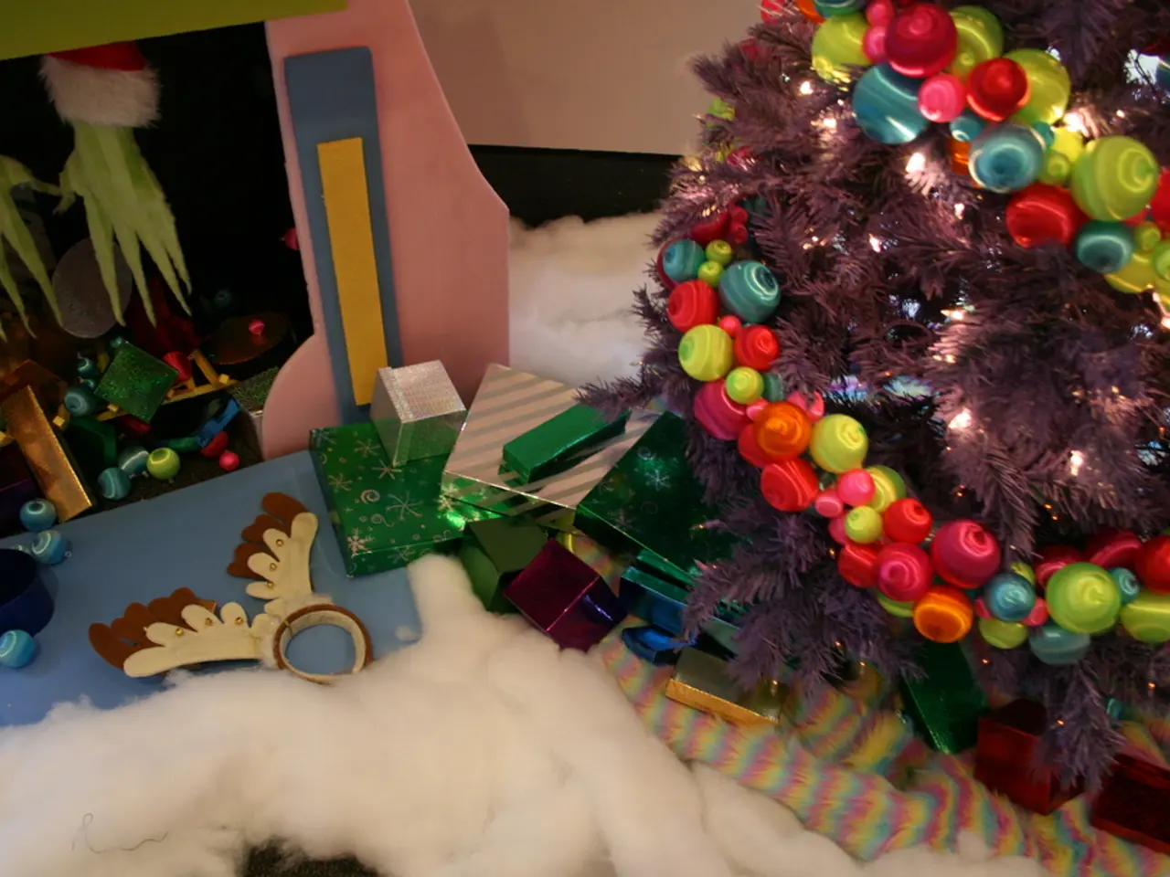 Decorazioni di Natale Fai Da Te prendono Popolarità in Svezia, Offrendo ai Fai да Te un'Occasione...