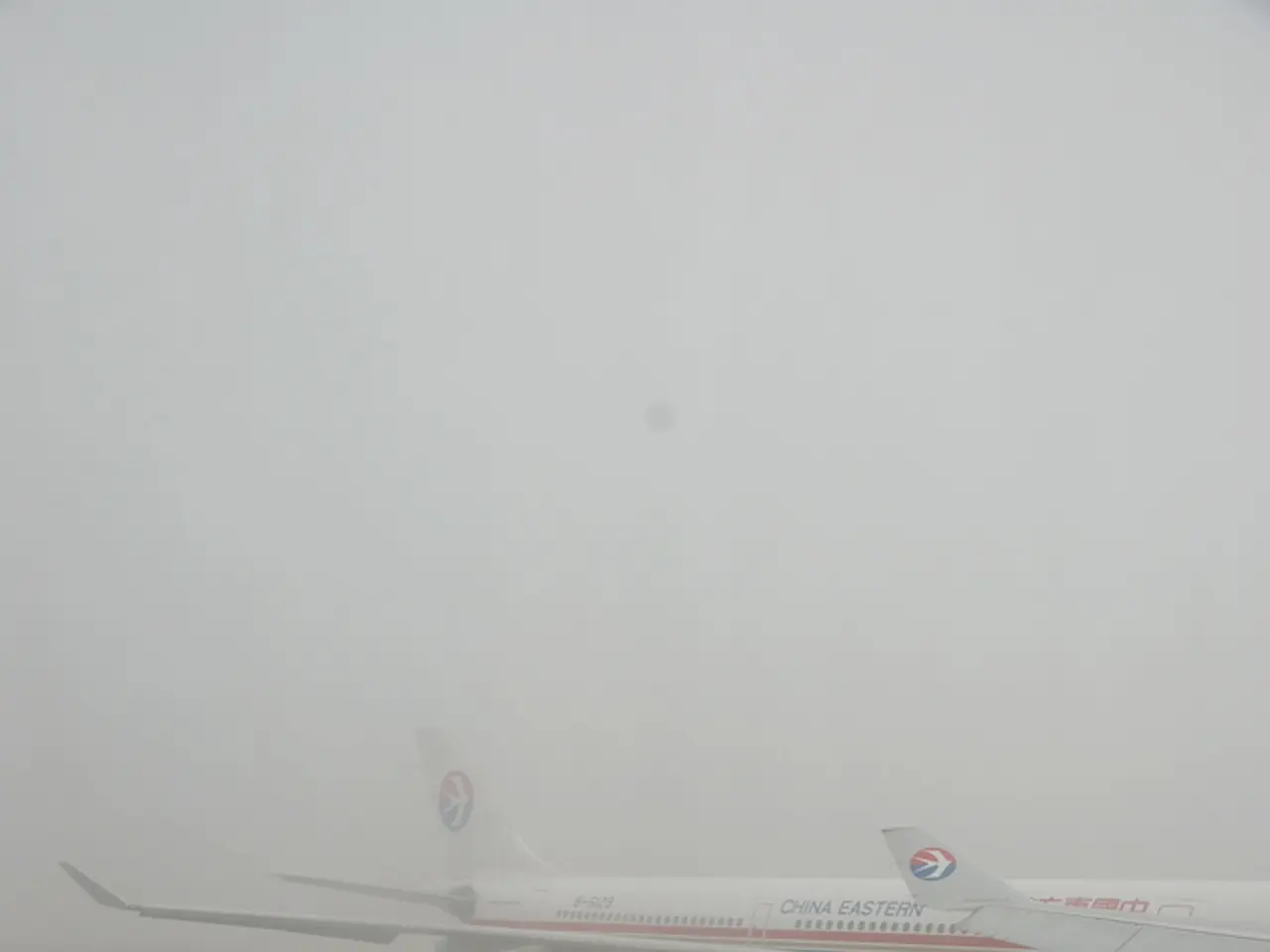 Pilota dell'Aereo Si Allontana dalla Via d'Atterraggio