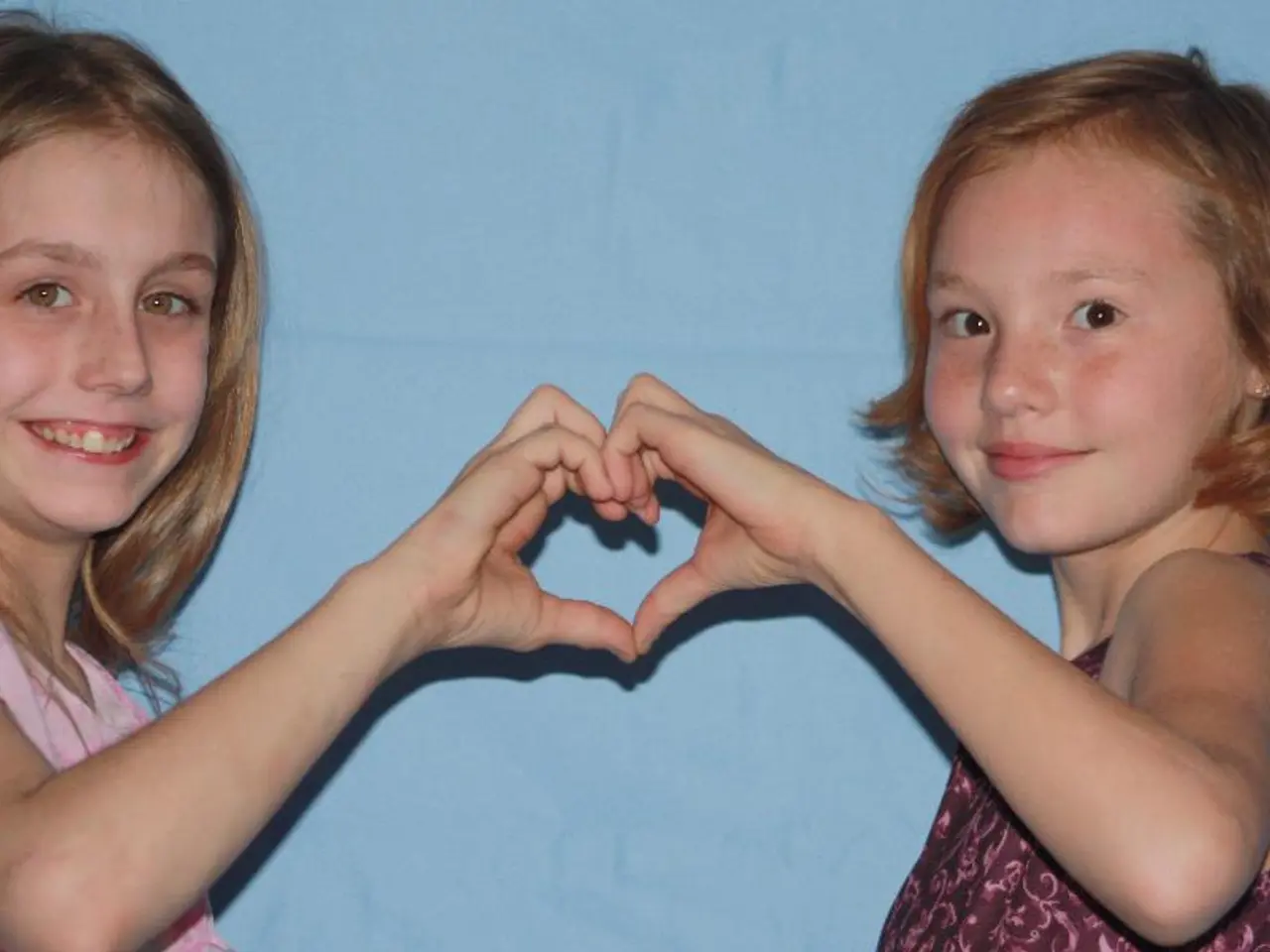 Kylie Kelce rivela la commovente reazione dei bambini alla notizia dell'imminente matrimonio di...