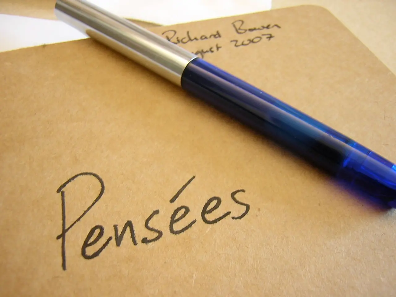 Creazione di Flashbacks Effettivi nella Scrittura dei Copioni: una Guida Passo per Passo per...