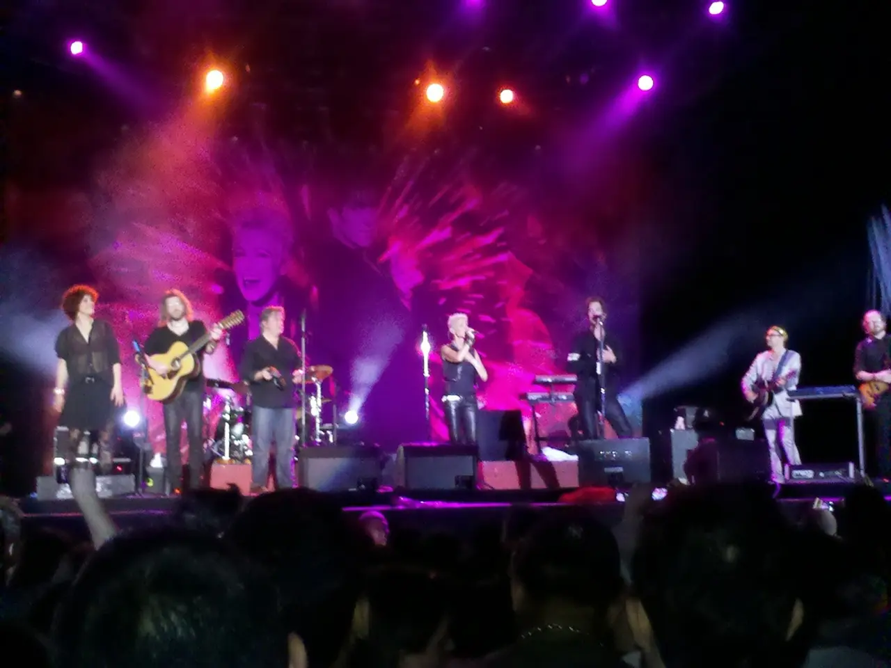 Le personalità designate Sir Paul McCartney e Sir Elton John hanno fatto un'apparizione degna di...