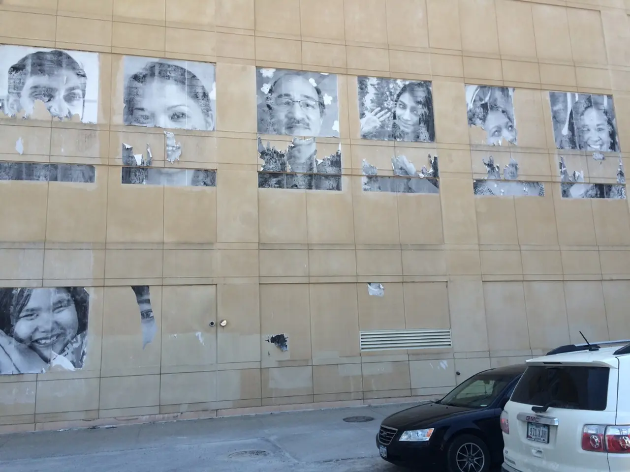 Sviluppatori pronti a costruire appartamenti nonostante le proteste dei residenti