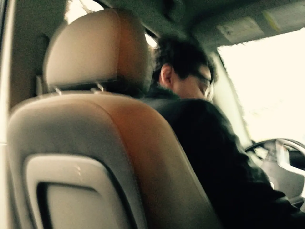 Il processo di avvio del motore esenta l'uso dei freni, poiché si tratta di alleggerire la...