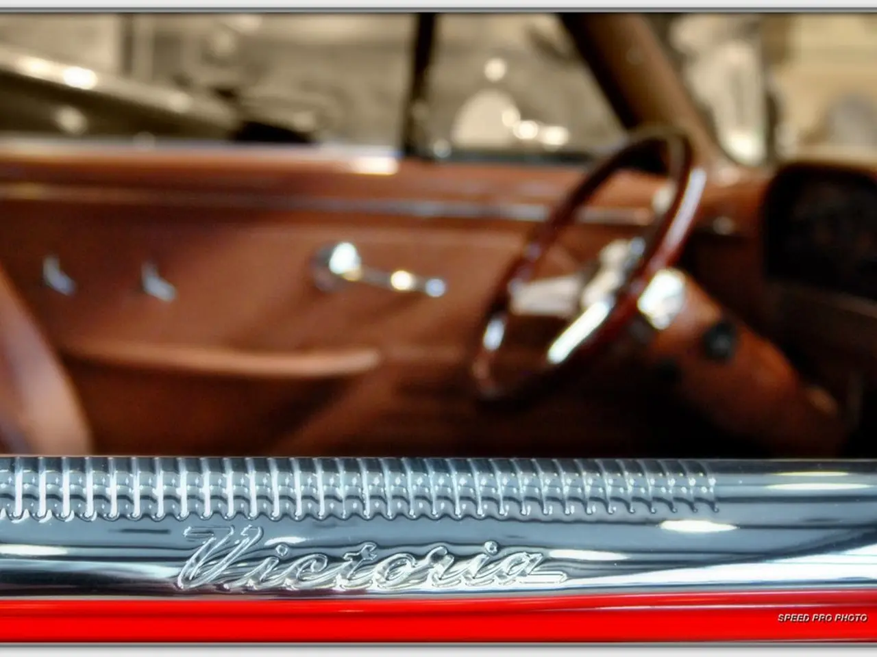 Sedan economico di Cadillac migliorata la lussuosa con il prezzo in aumento