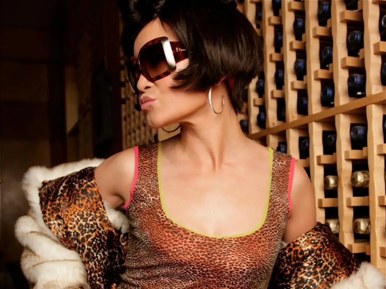 Paura della Caduta dei Capelli: Identificare i Segni, le Cause Radici e le Soluzioni