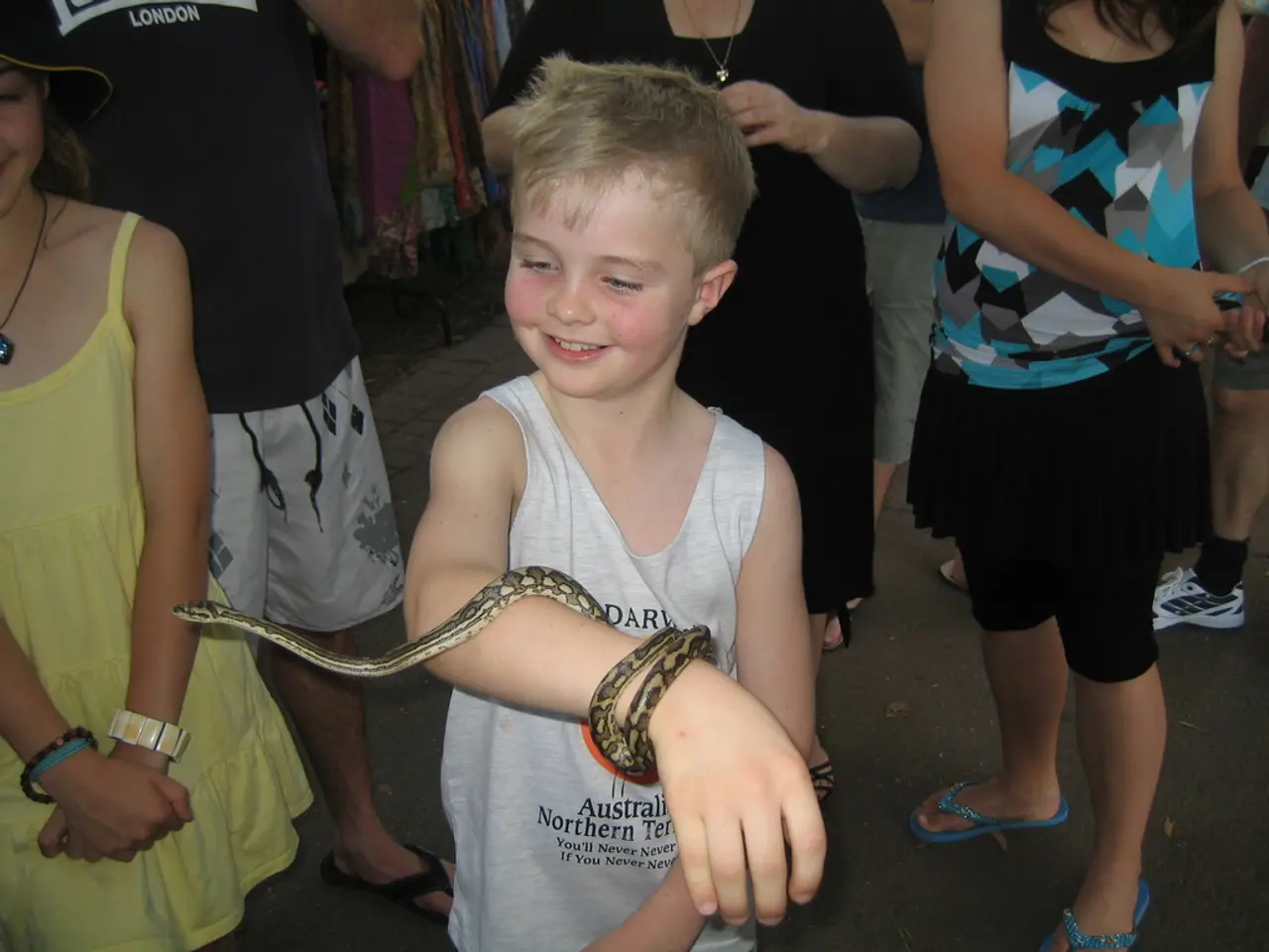 Bambino morso da un serpente a sonagli al nido, la famiglia afferma che i servizi di emergenza non...