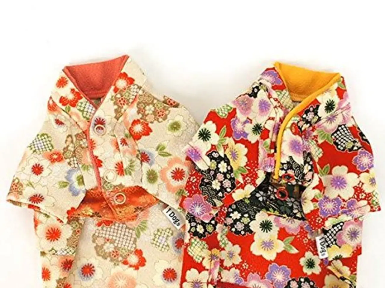 Il vestito maxi a mosaico di Anne Hathaway è un'opera d'arte, e questa riproduzione da $23...