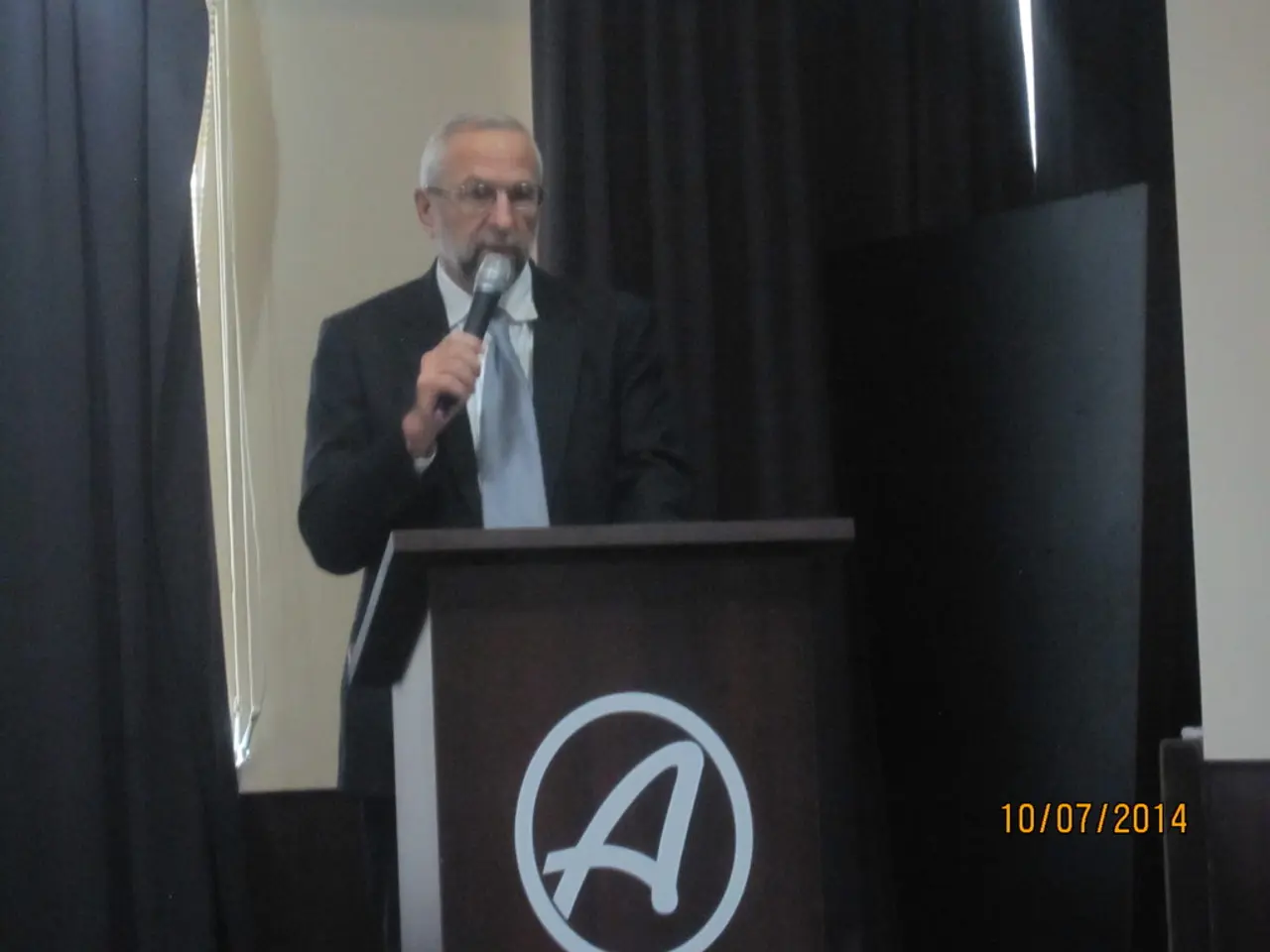 Politico del PS consiglia Fernando Alexandre, mettendolo in guardia sul fatto che le dimissioni di...