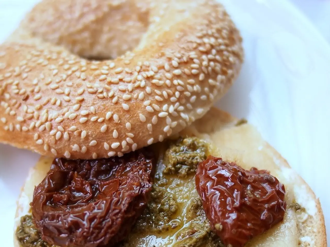 La catena di fast food Dom Dom Burger presenta il Super Sentai Burger ispirato ai Power Rangers tra...