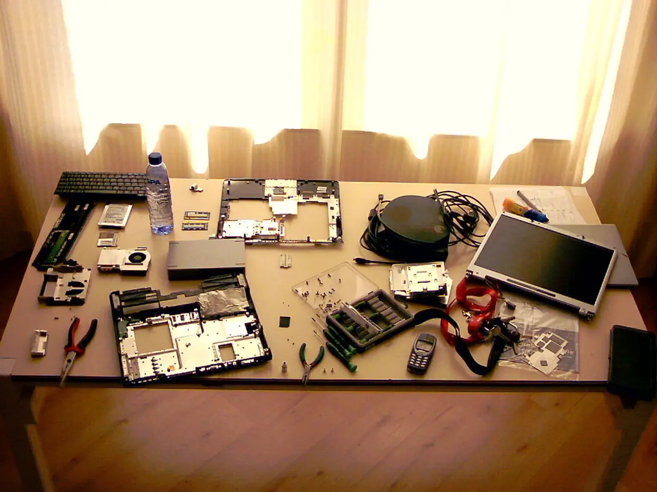 Abbigliamento per Finestre: Guida per Scegliere le Persiane e le tapparelle Eccellenti