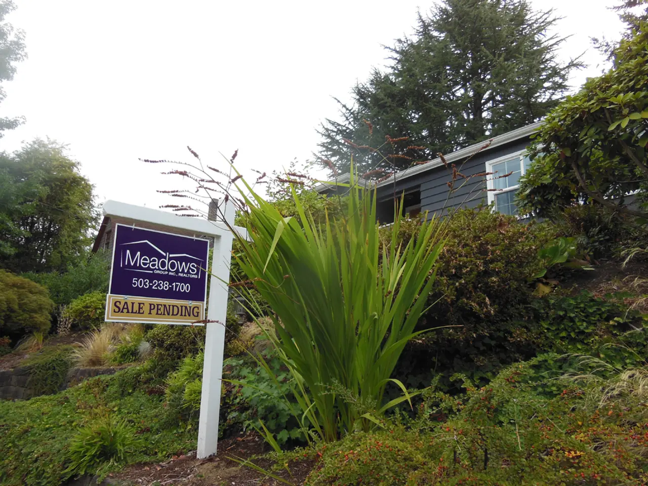 Ordinanza di Chiusura Implementata per il Campo per le Roulotte e la Strada d'Accesso 1094 del Lago...