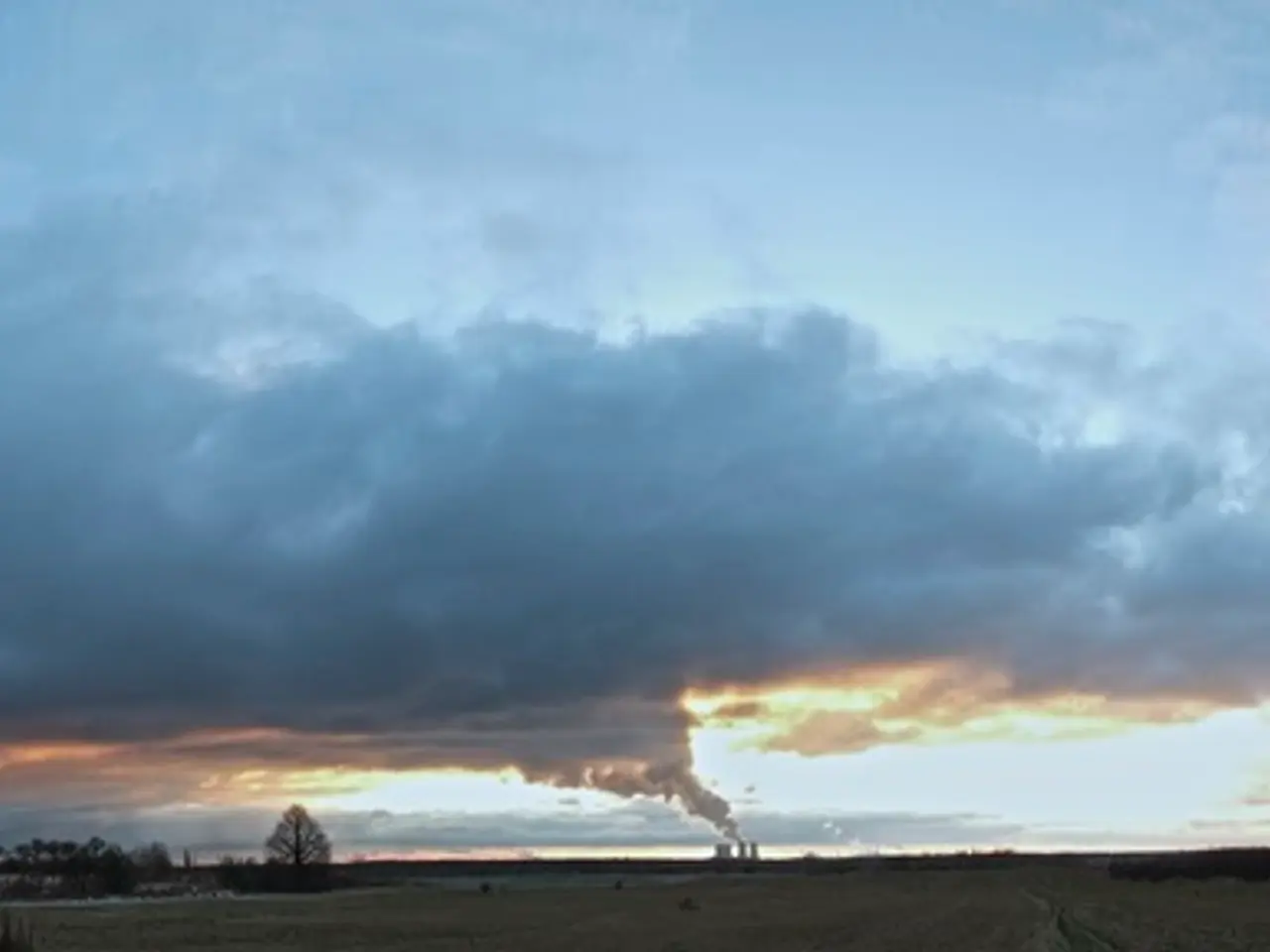 Il pirata informatico sfrutta una falla del software e sigilla in modo sicuro l'accesso,...