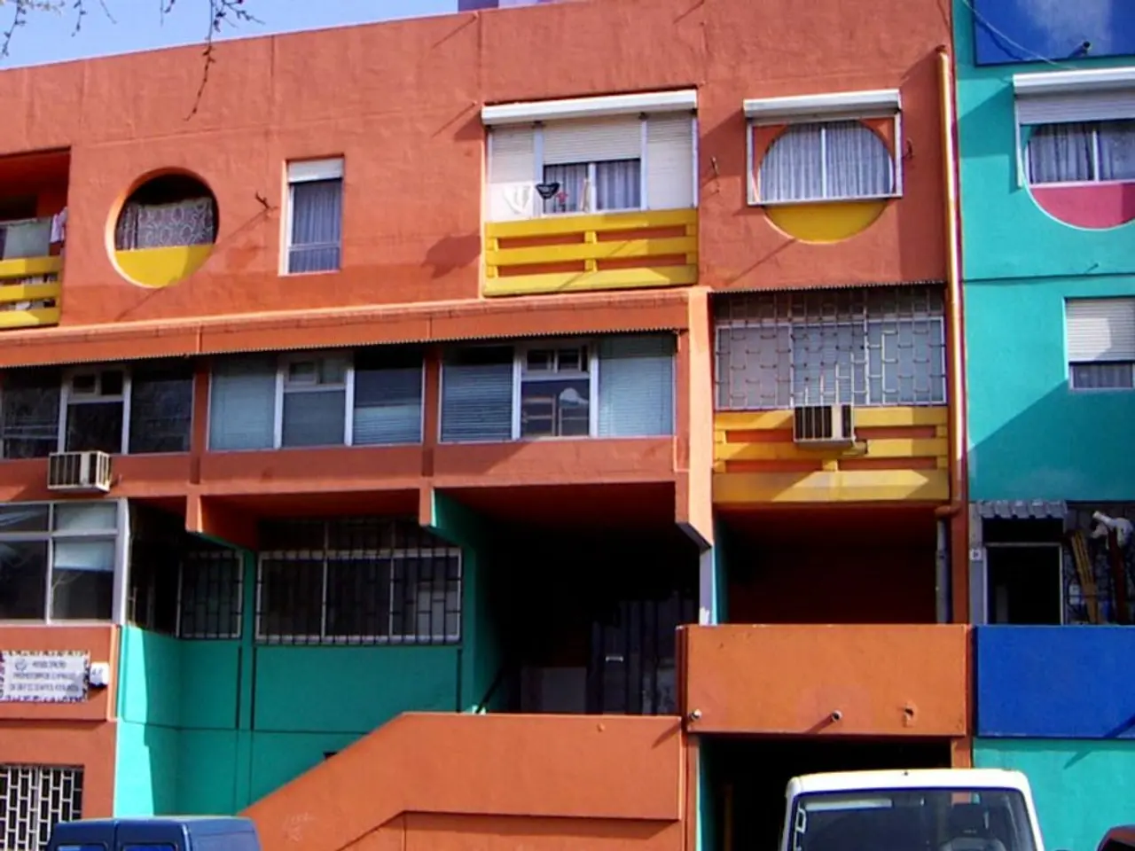 Implicazioni della Sicurezza Interna per Andrew Garbarino