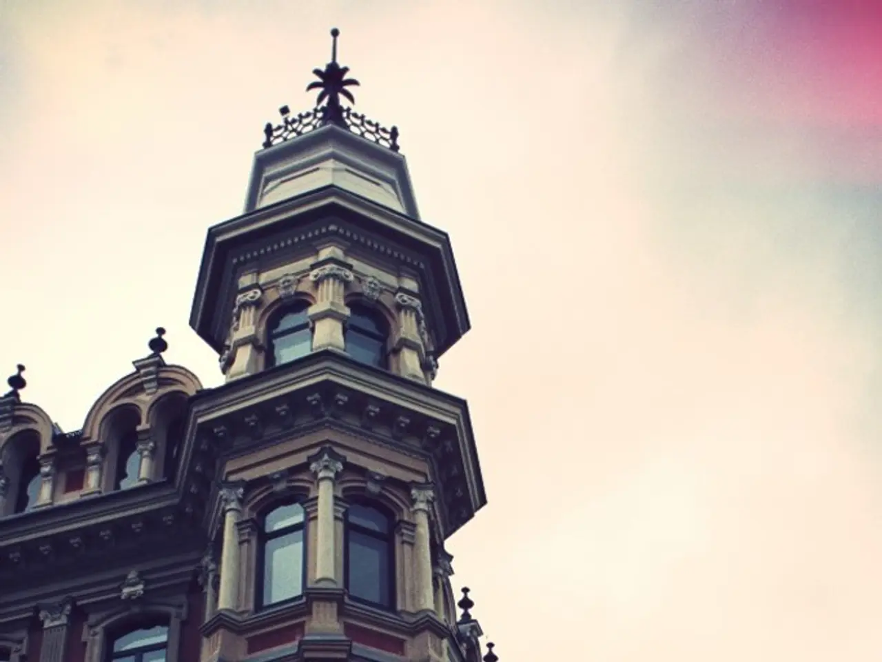 Strategie per ridurre il consumo energetico nella fase di pre-progettazione per ottenere una...