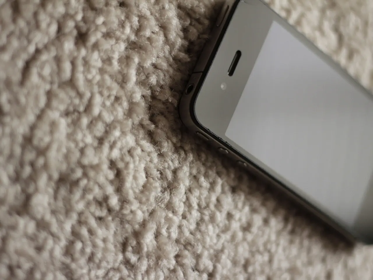 Azienda di satellite Starlink abilita l'acquisto di telefoni mobili economici con tecnologia di...