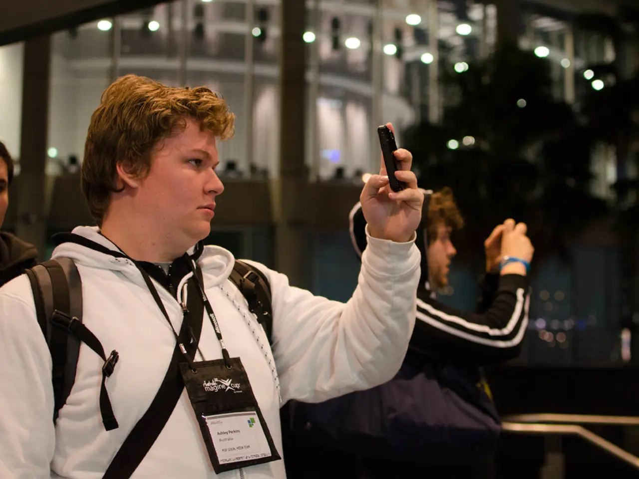 Sorgente Aperta,িদ্ধुल الأطباءي Beacon CDAP: Soluzione di Condivisone Versatile dello Stile Airdrop...