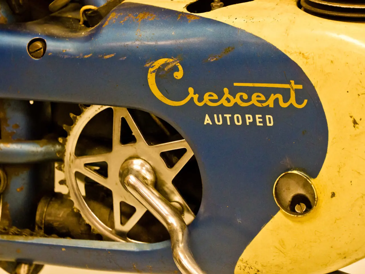 Le esigenze di attrezzatura per il fissaggio dei veicoli e dei camion hanno portato le società di...