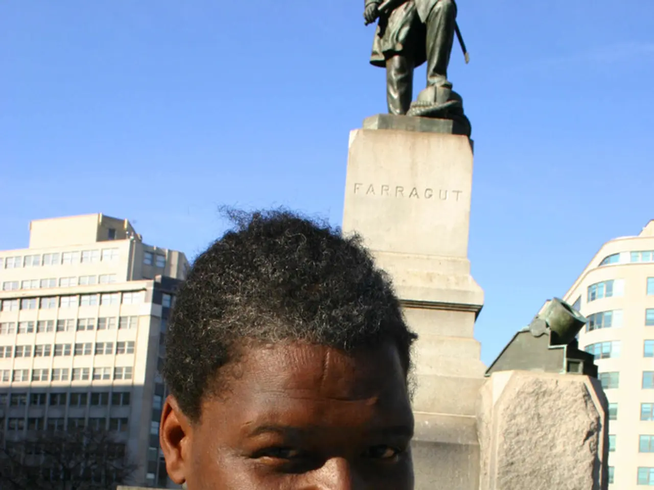 Elon Musk è un personaggio affascinante degno di essere esplorato letterariamente.