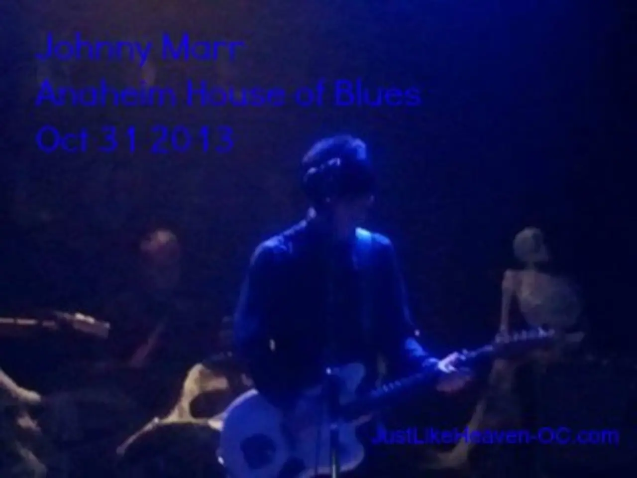 Drammatico musicale sudafricano con una commovente storia di formazione, intitolato 'Kanarie'.