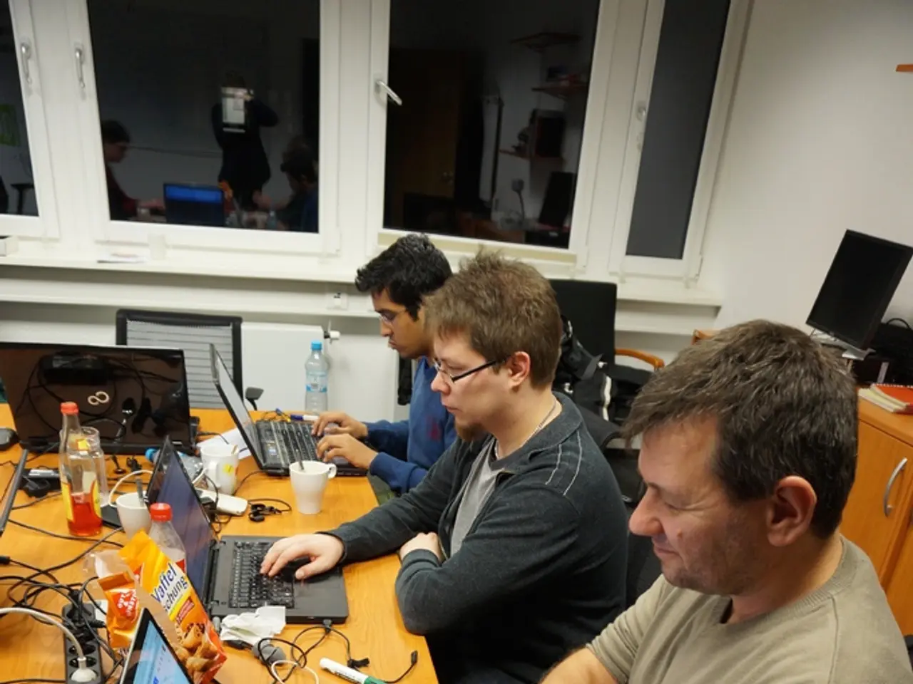 Rifletti su questo: Quali sono le implicazioni morali dell'implementazione dell'intelligenza...