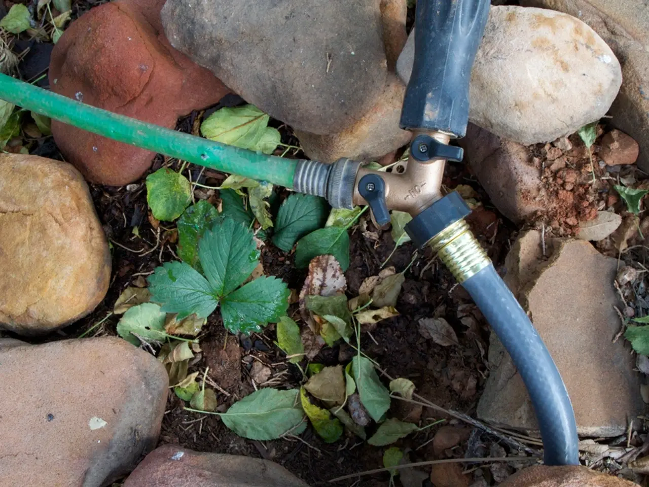 Discorso sulle catene di approvvigionamento minerario su scala globale con un focus sulla...