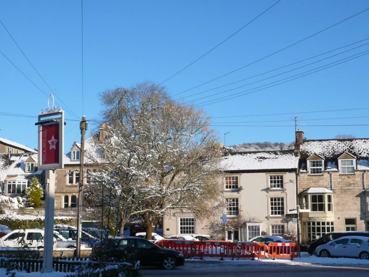 Associazione Automobilistica Canadese Esamina la Portata dei Veicoli Elettrici in Condizioni...