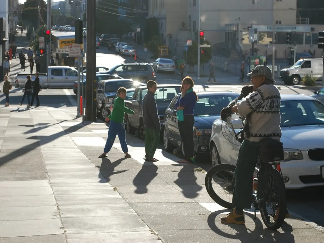 Incidente stradale a Kitchener leaves pedone ferito