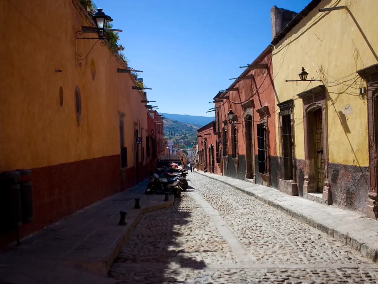 Il popolare costruttore britannico di biciclette chiuderà le operazioni e prenderà ordini per gli...