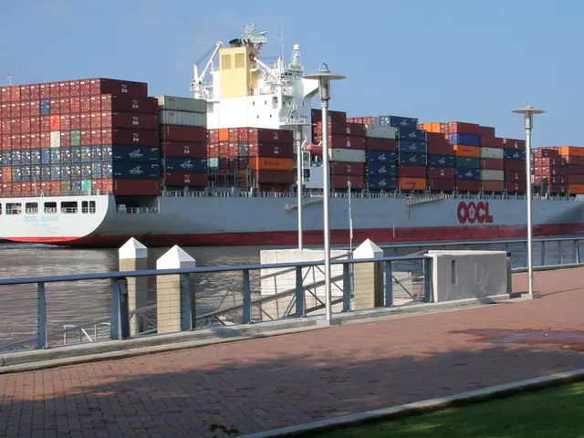 Tom DeLonge e Jim Semivan discutono l'intersezione tra scienza, fede e consapevolezza nel loro...