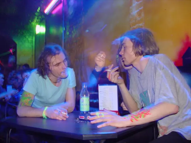 Il Comitato europeo ha proposto regolamentazioni più severe per le sigarette e i nuovi prodotti...