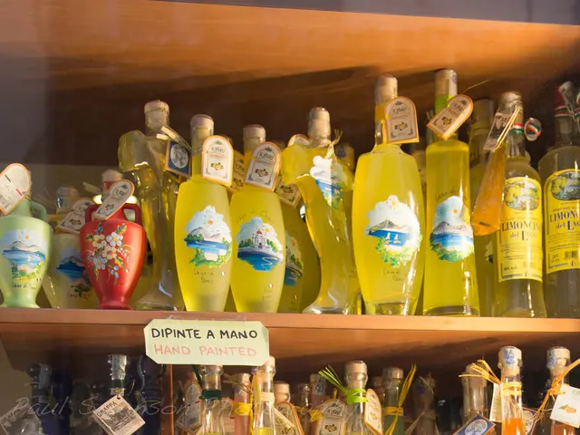 Rivelare le Prime 10 bottiglie più preziose di Avon nella storia!