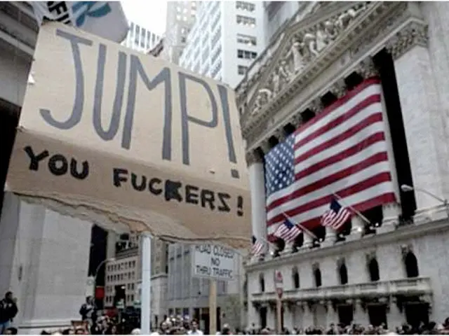 Trump vara il suo pacchetto legislativo; aria festosa e spettacolo pirotecnico per celebrare la...