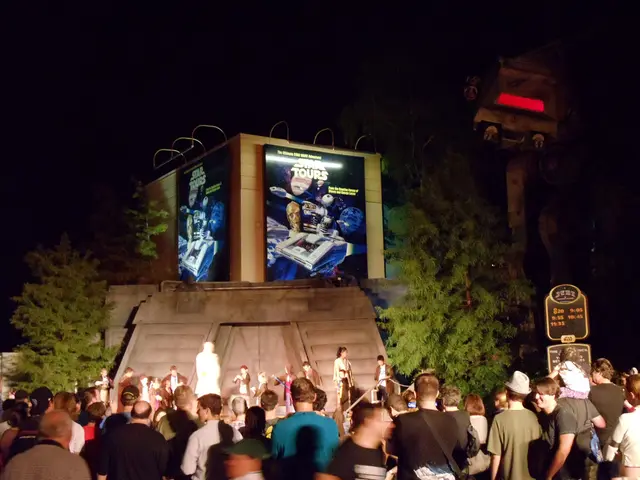 Immergersi nel Selvaggio Mondo dell'Orso Brutto: Un'Altra Esplorazione Fresca!