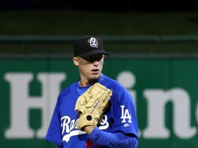 Trump Critica il Smithsonian per l'enfasi sui Dannosi Aspetti della Schiavitù e le Conseguenti...